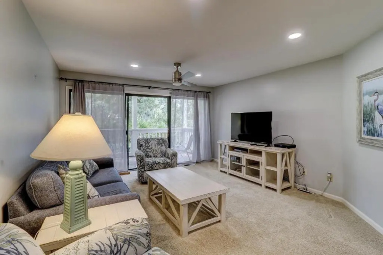 153 Colonnade 2 BR Golf Condo Shipyard