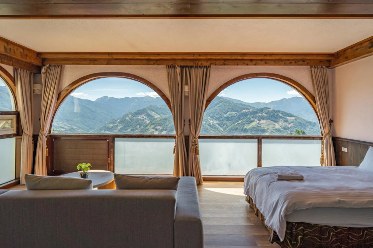 Egmont Resort
