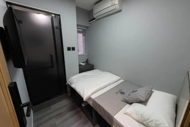 Deluxe Single room