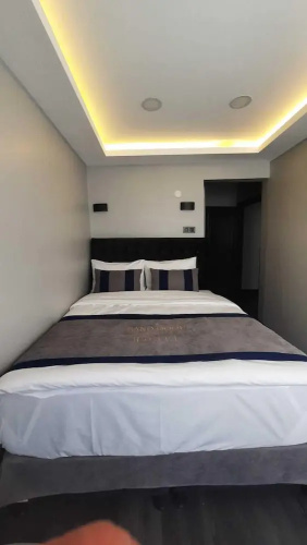 Sanddoor Hotel