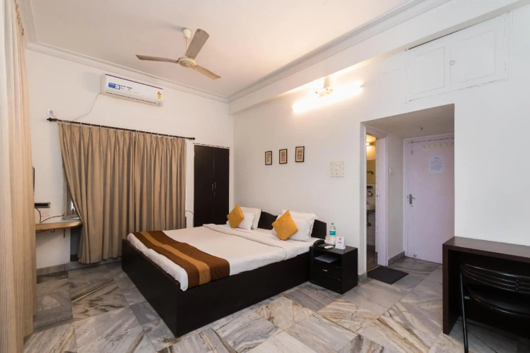OYO 8362 Guest Accommodation Karunamoyee