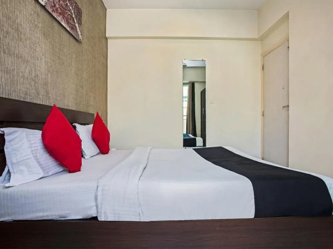 Iris Suites