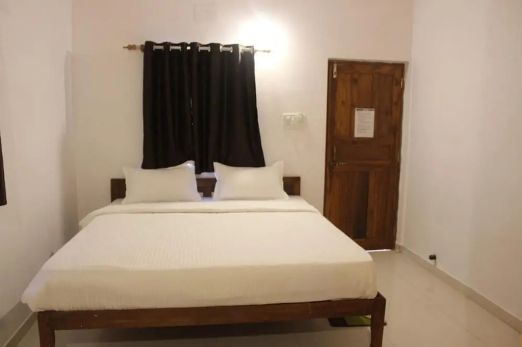 Calangute Beach Stay