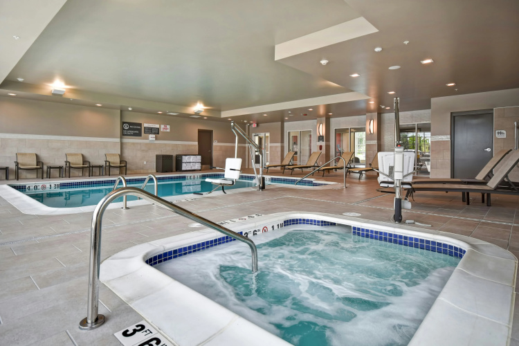 Hilton Garden Inn Lansing West photo 14