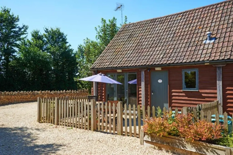 2 Bedrooms Double Cottage