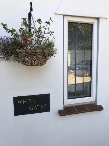 Whites Gates Hotel