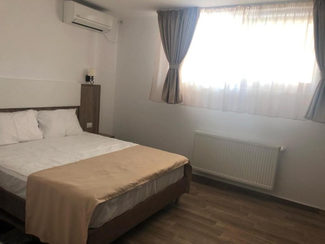 Standard Double Basement room