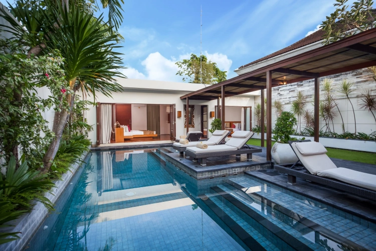2 Bedrooms Villa