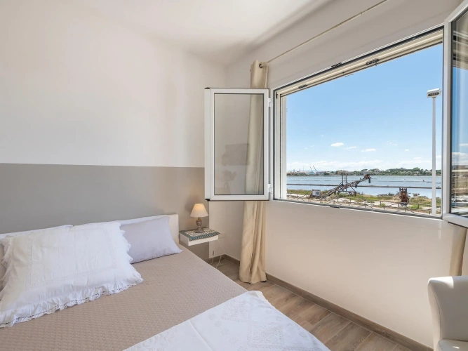 Deluxe Double room with view