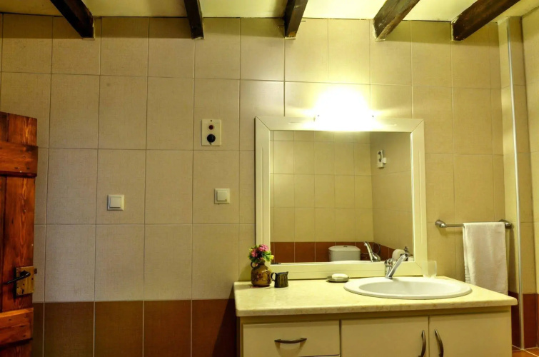 Anna-Malai Traditional Cretan Villa