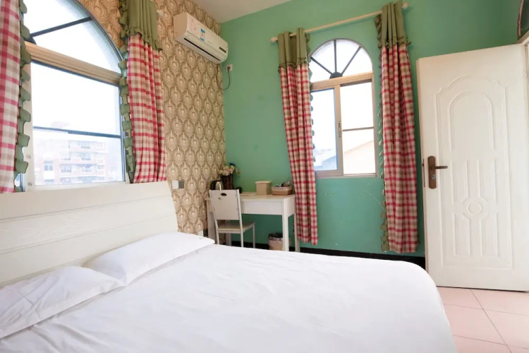 Anshu Seaside Inn