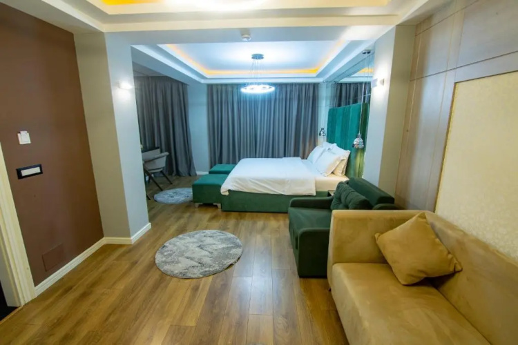 Tree Hotel Korce
