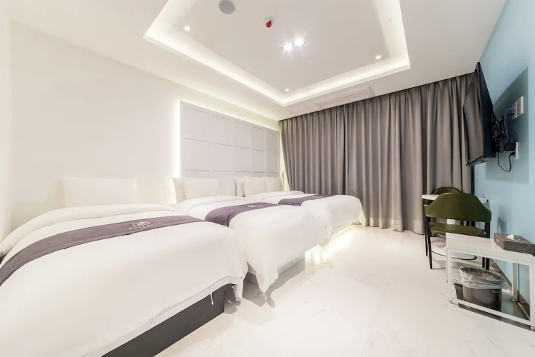 Rosabell Hotel