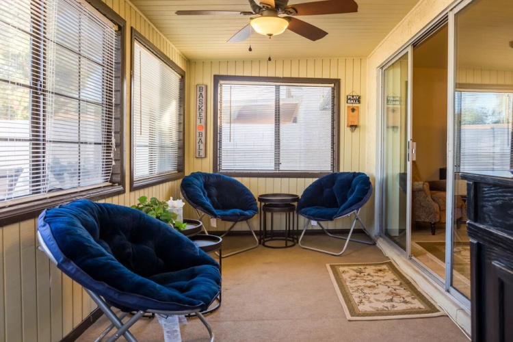 2125 Chandler