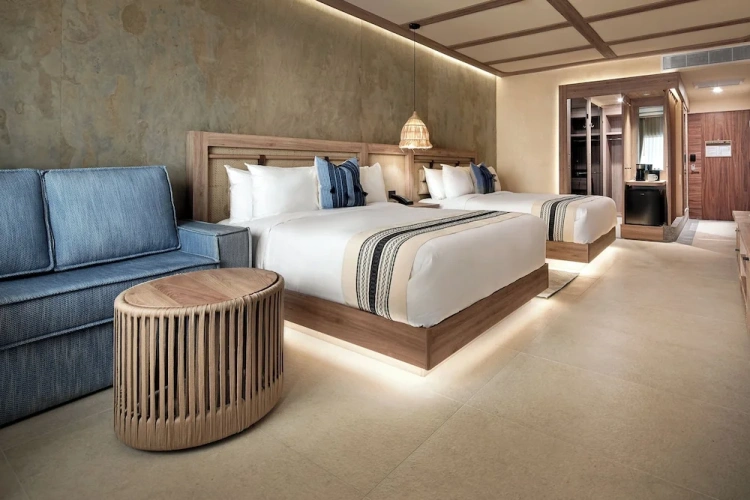 Premium Quadruple room
