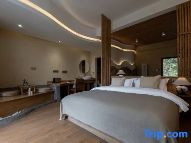 Standard Double room with garden view