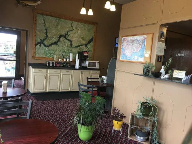 Mobridge Kountry Inn