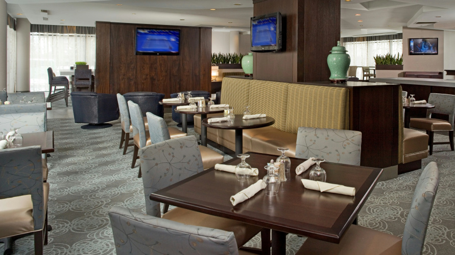DoubleTree by Hilton Chicago Schaumburg photo 27