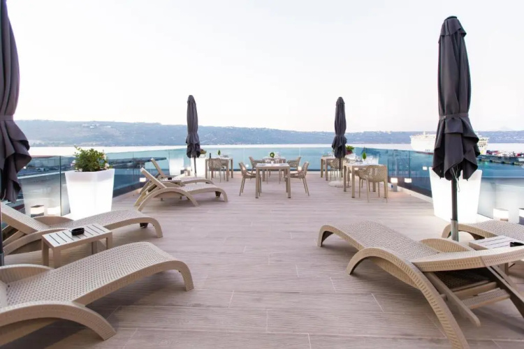 Oniros Residences