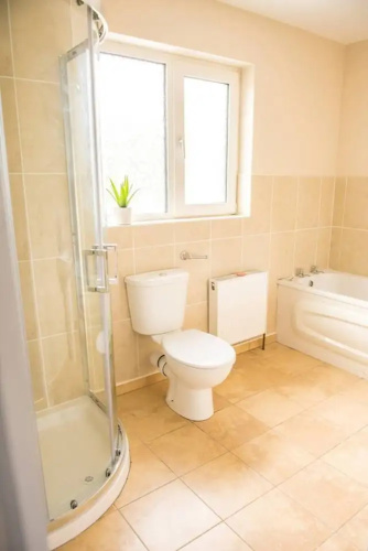 3-bed House in Clonmany With Panoramic Hillside Se