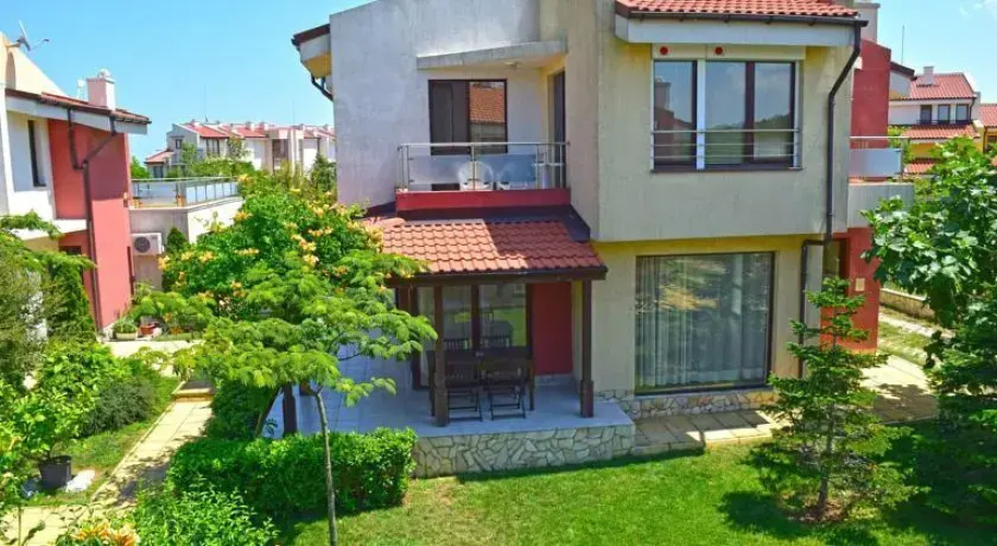 Saint Stefan Villas