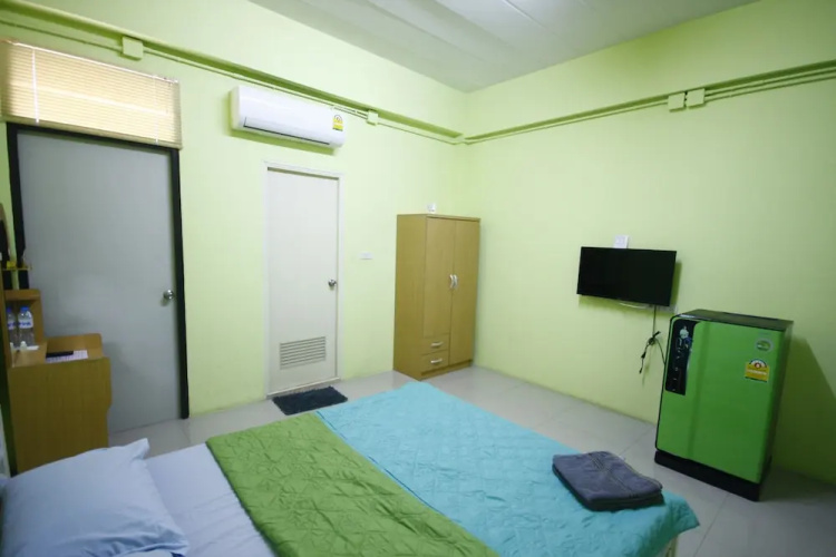 KS  Apartment