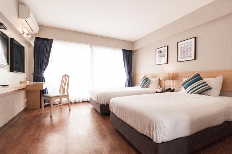 Standard Twin room