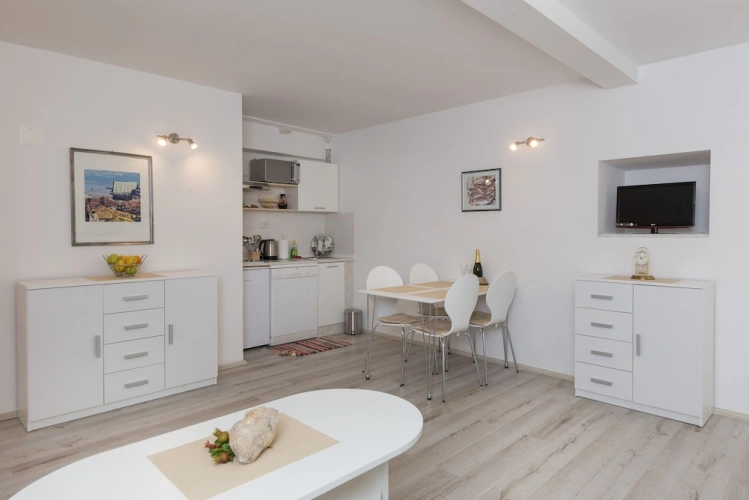 2 Bedrooms Standard Apartment