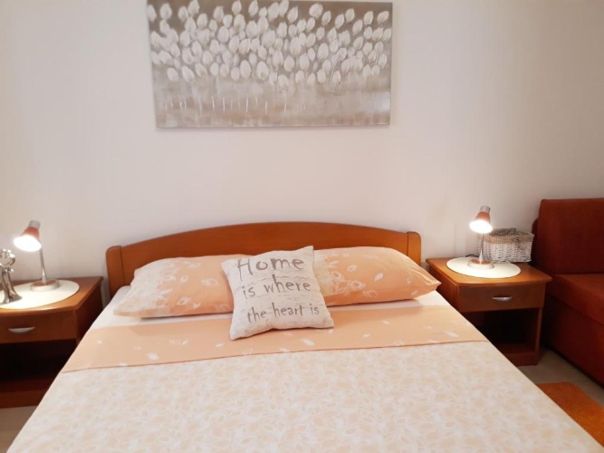 2 Bedrooms Apartment with view