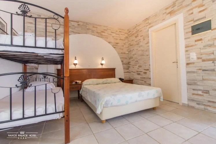 Standard Quadruple room
