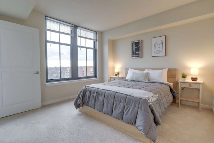 Business Quadruple Apartment