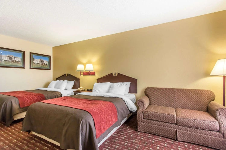 Standard Quadruple room