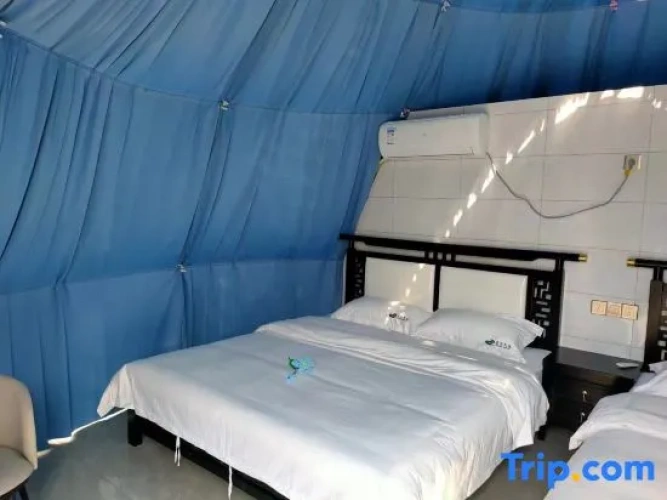 Deluxe Family Suite