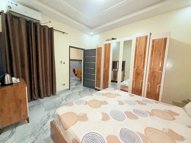 Deluxe Suite