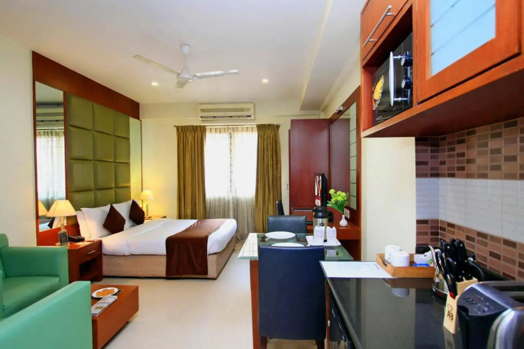 Empire Suites