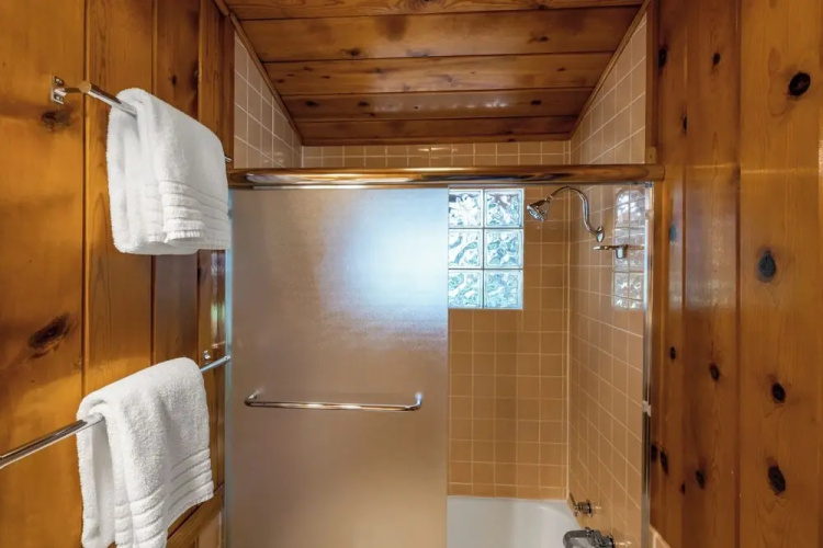 El Western Cabins & Lodges