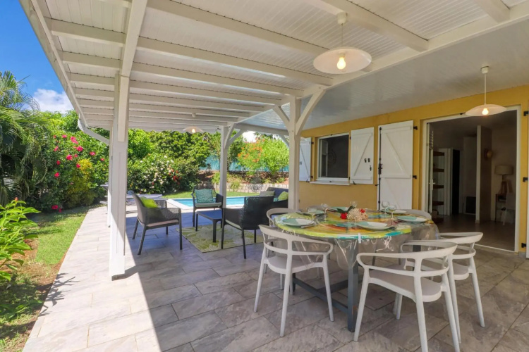 Villa 200m from the beach MQSL17