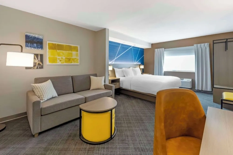 Double Suite