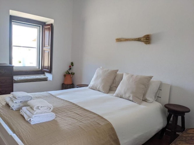 2 Bedrooms Villa