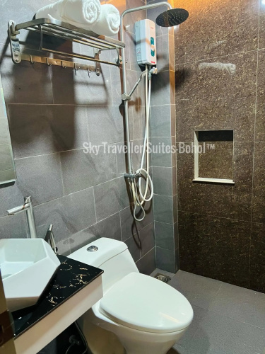 Sky Traveller Suites