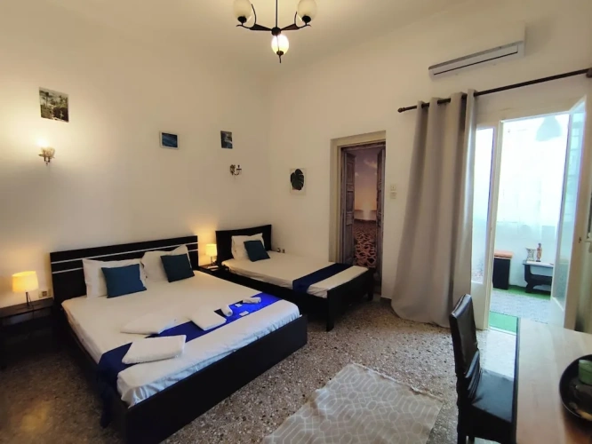 Economy Triple room