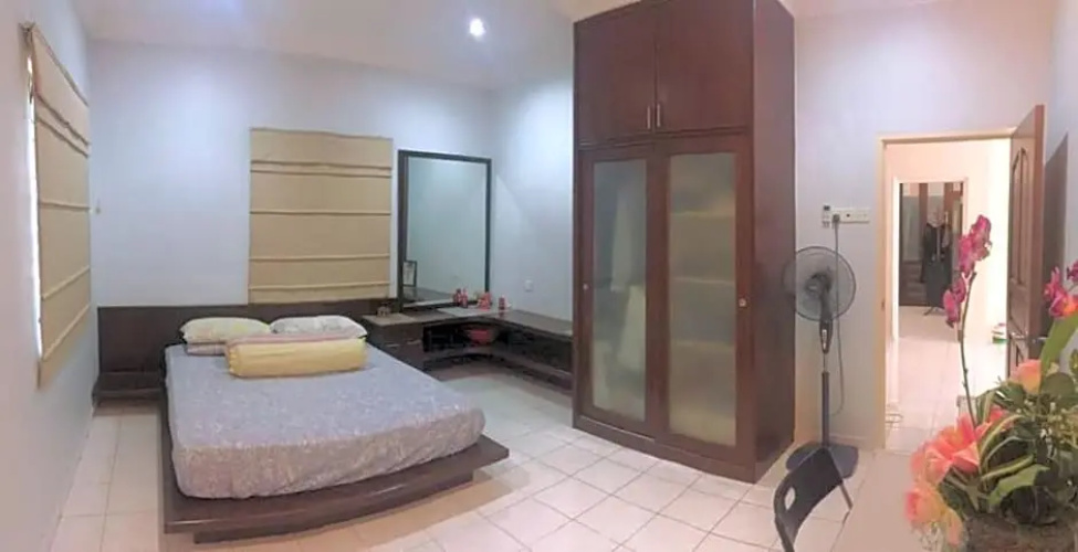 Sajitha Huest House