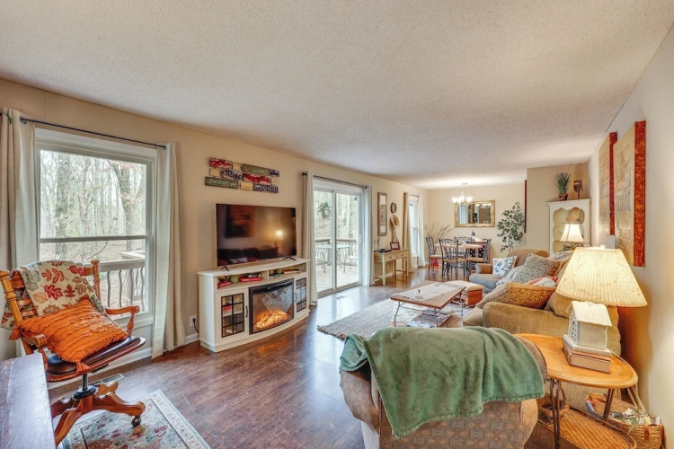 2 Bedrooms Cottage
