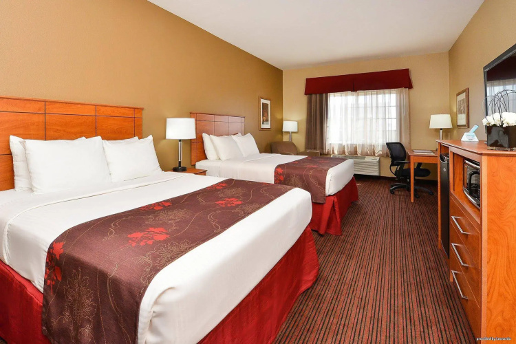 Quality Inn