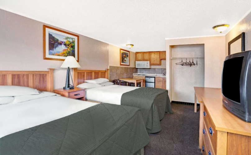Knights Inn Madison Heights MI