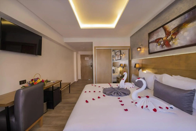 Stars Hotel