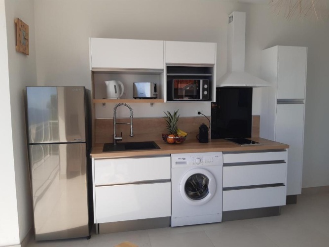1 Bedroom Apartment