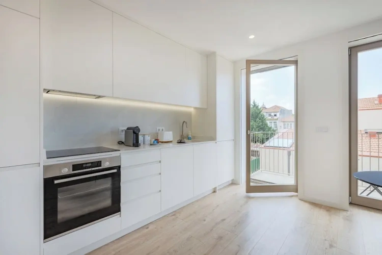 2 Bedrooms Apartment with balcony