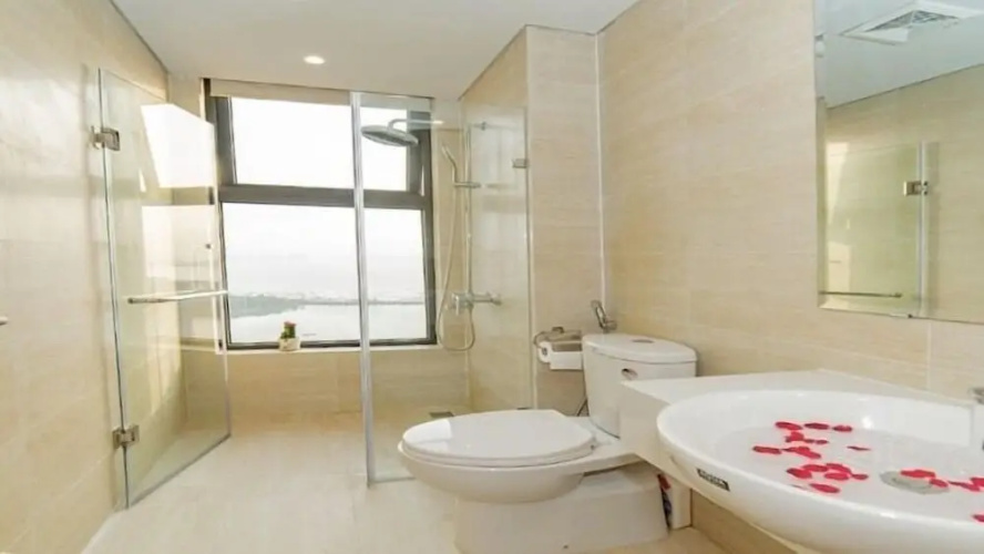 Advisor Travel Green Bay Halong