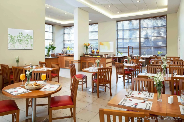 ibis Santiago Providencia photo 15